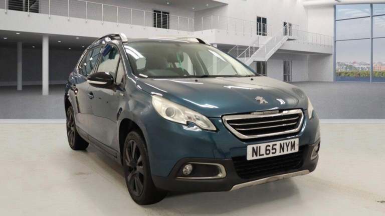 2015 Peugeot 2008 1.2 PureTech Urban Cross Euro 6 (s/s) 5dr HATCHBACK Petrol Manual