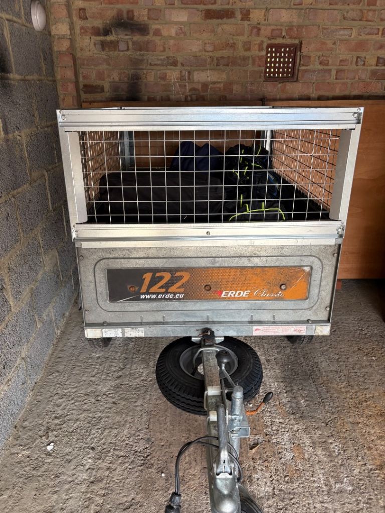 Erde 122 classic trailer