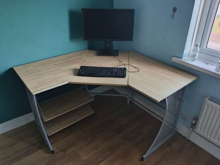 Office corner desk 