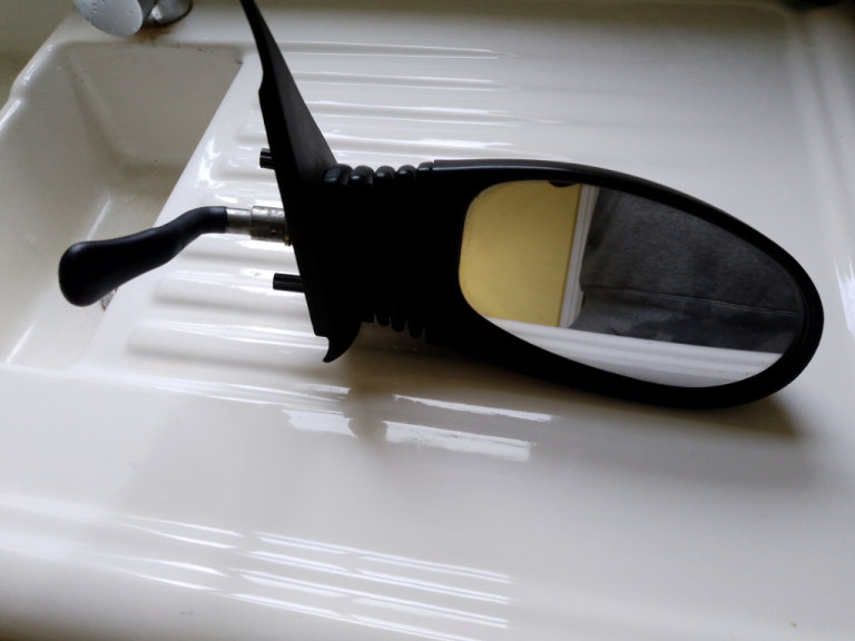 Fiat seicento door mirror.