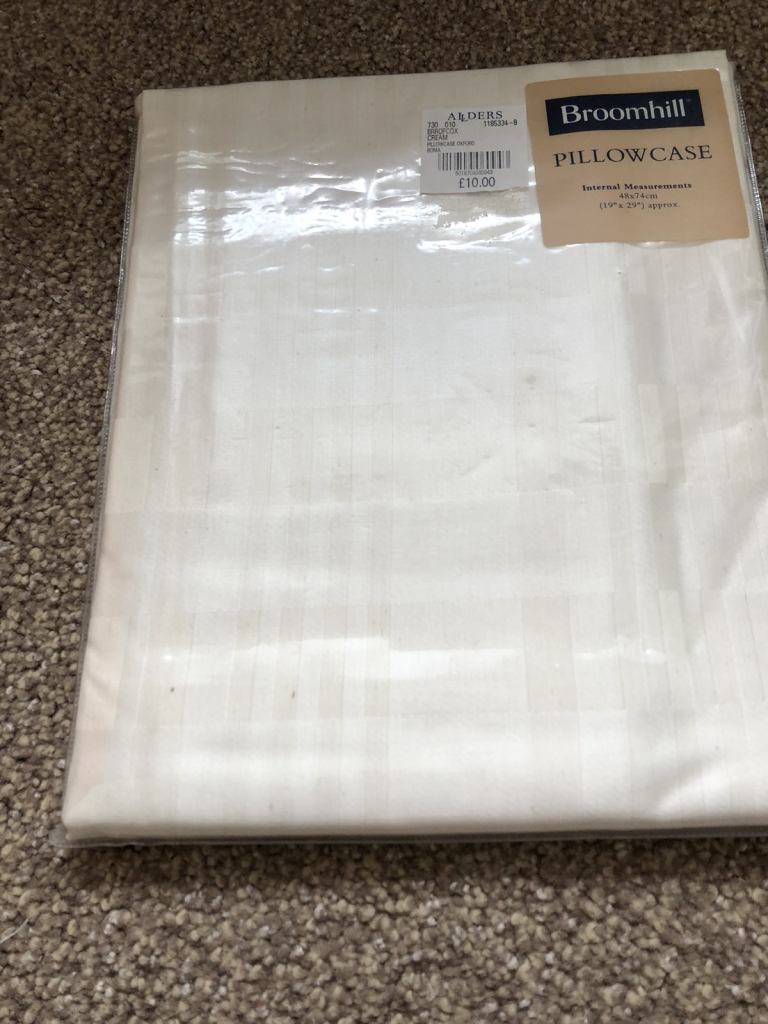 Pillow cases (house clearance )