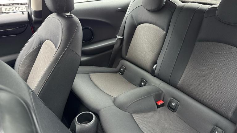 2022 MINI Hatch 1.5 Cooper Classic 3dr Petrol Hatchback Hatchback Petrol Manual