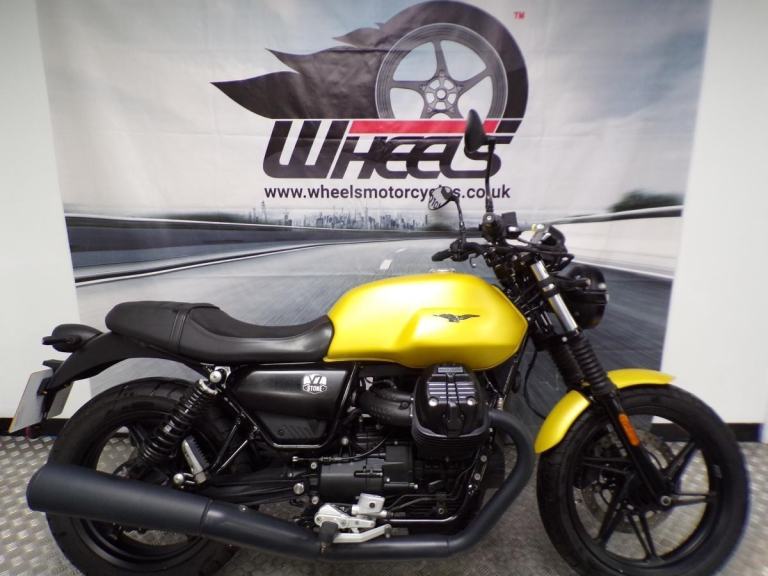 2023 MOTO GUZZI V7 IV STONE 853cc ONE OWNER BIKE FROM NEW