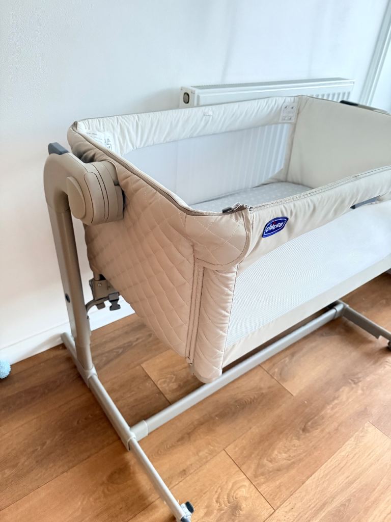 image for Chicco Next to me baby crib