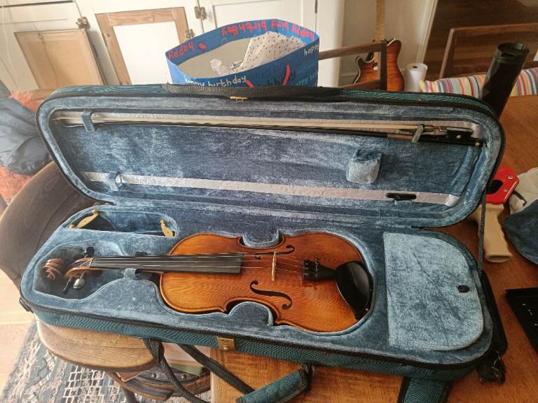 4/4 Size Hidersine Giovanni Violin
