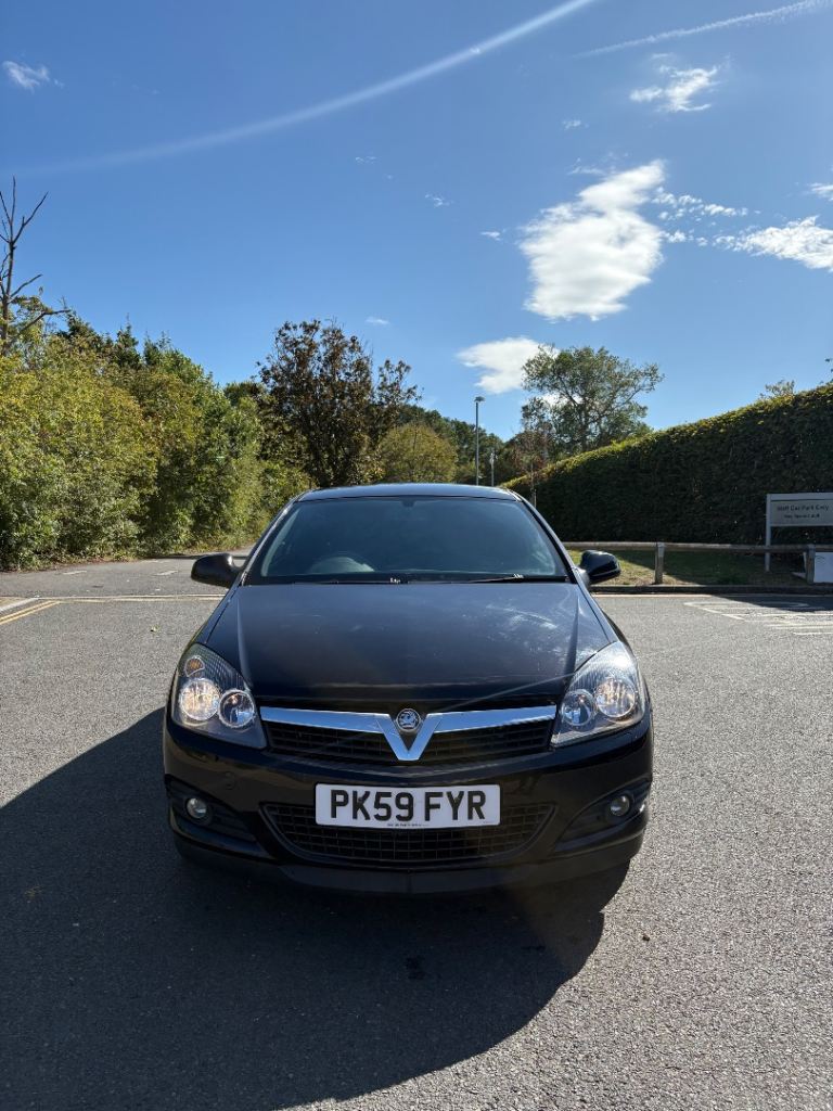 Vauxhall, ASTRA, Hatchback, 2009, Manual, 1796 (cc), 3 doors