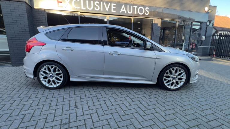 2013 Ford Focus 1.6 TDCi 115 Zetec S 5dr HATCHBACK DIESEL Manual