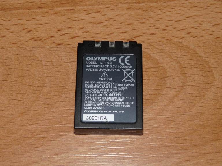 Genuine Olympus MJU 300 LI-10B Digital Camera 1090mAh Battery Japan