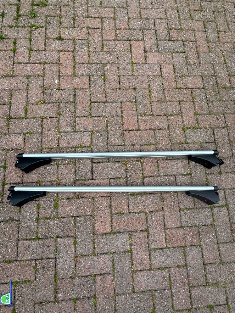 Universal Car Roof bars