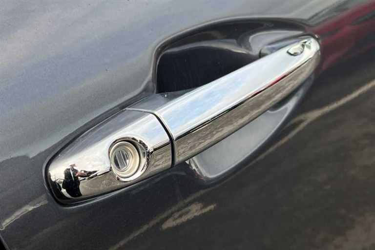 2017 Kia Niro 1.6 GDi Hybrid 3 5dr DCT ESTATE PETROL/ELECTRIC Automatic