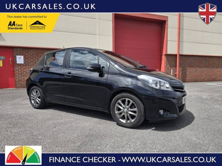 2014 Toyota Yaris 1.33 Dual VVT-i Icon Plus Hatchback 5dr Petrol Manual Euro 5 (99 ps) Hatchback ...