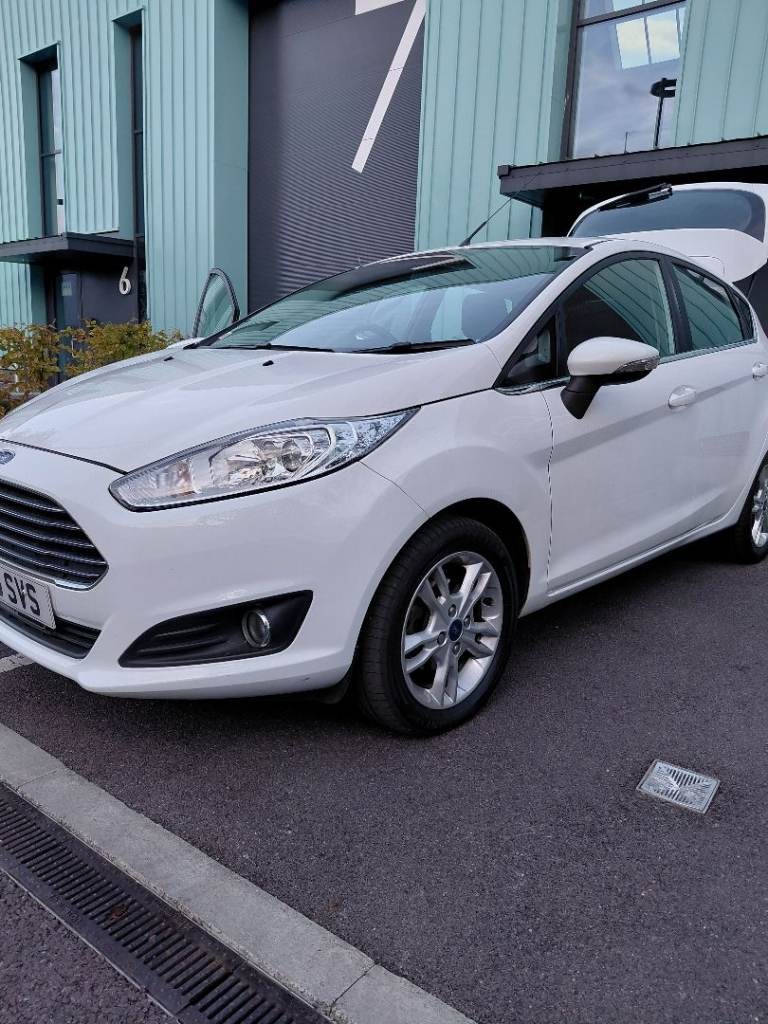 Ford, FIESTA, Hatchback, 2015, Manual, 998 (cc), 5 doors