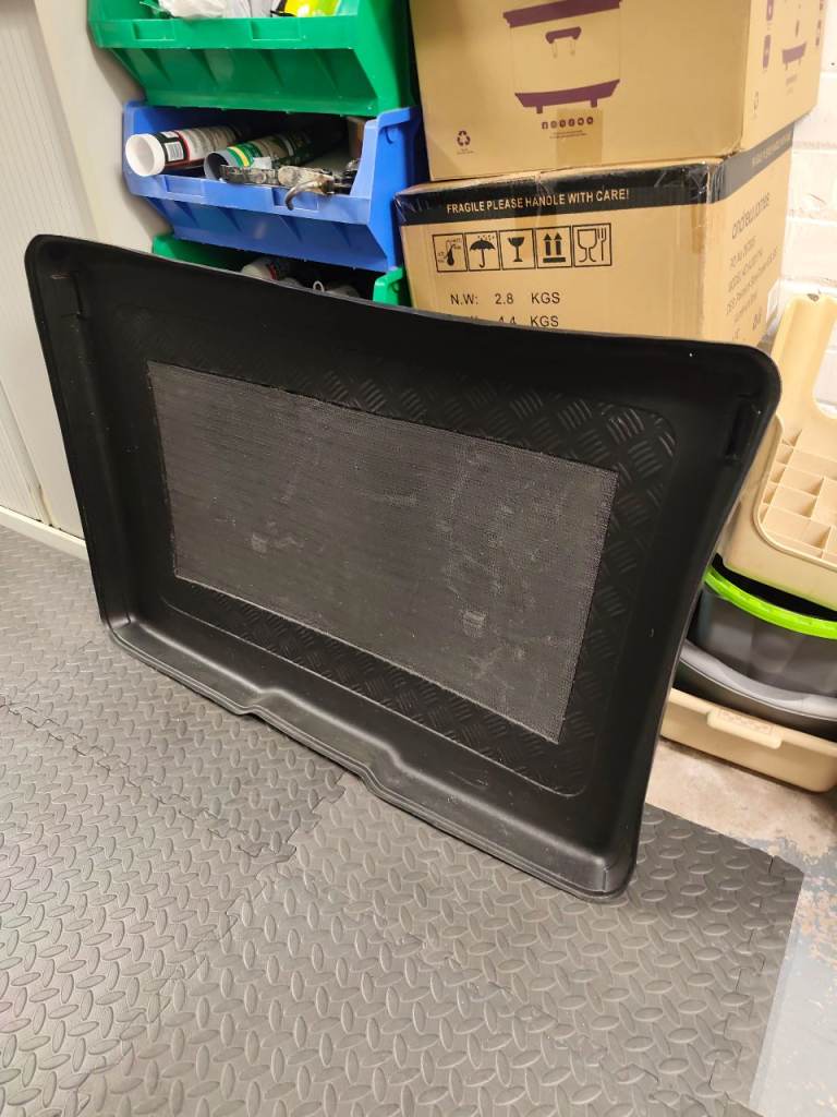 Free - Ford Focus MK4 boot liner 