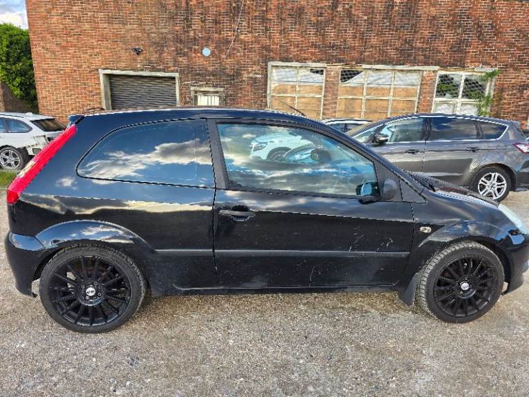Ford, FIESTA, Hatchback, 2005, Manual, 1242 (cc), 3 doors