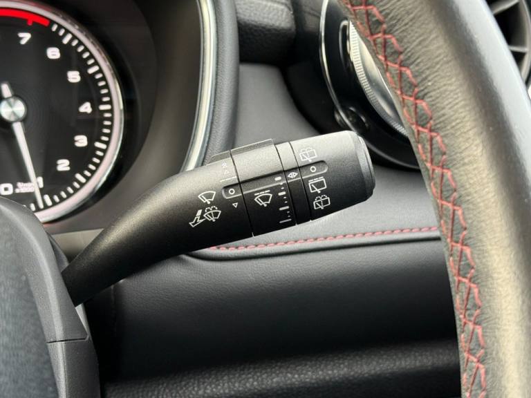 2020 MG MG HS 1.5 T-GDI Exclusive SUV 5dr Petrol Manual Euro 6 (s/s) (162 ps) ESTATE Petrol Manual