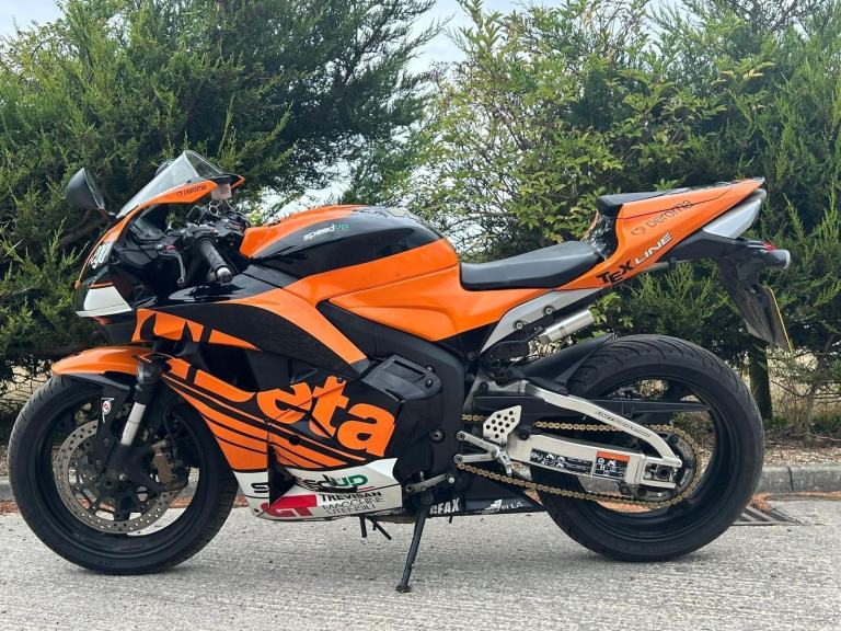 2011 11 HONDA CBR 600 RA-B CBR600RR CBR 600 RR R6 SPORTS CBR600 NEW MOT