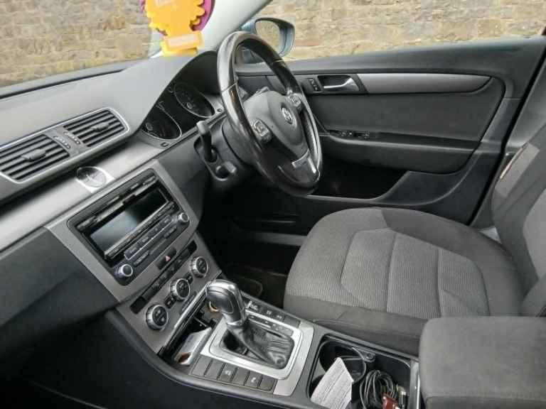 Volkswagen, PASSAT, Saloon, 2013, Semi-Auto, 1968 (cc), 4 doors