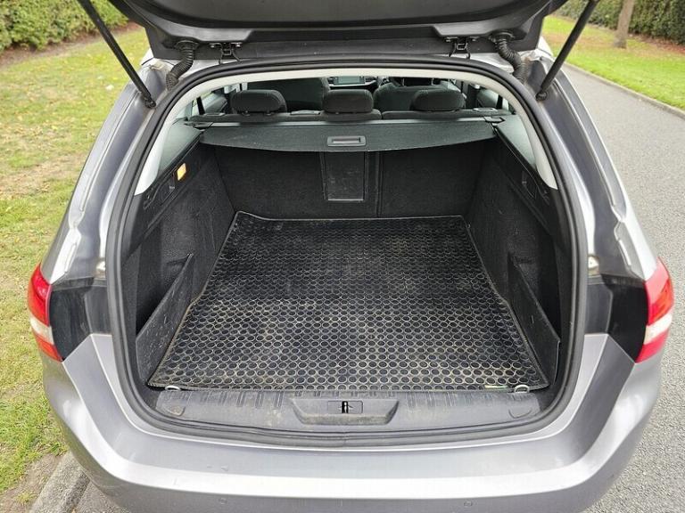 2019 Peugeot 308 SW PureTech Allure Estate Petrol Manual