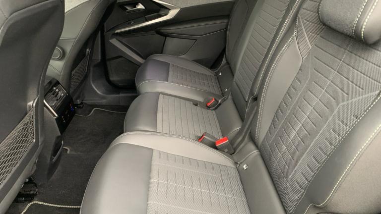 2025 Peugeot 5008 1.2 HYBRID GT SUV 5dr Petrol Hybrid e-DSC6 Euro 6 (s/s) (136 ps) SUV Hybrid Aut...