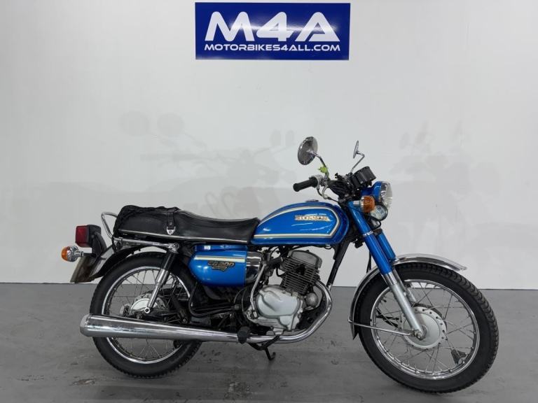 HONDA CD200 CD 200 BENLY 1980
