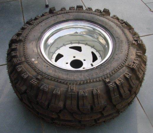 M&S TYRE - TIRE 33 X 12.59 -15 LT WITH RIM 4X4 OFF ROADER new wheel and tyre