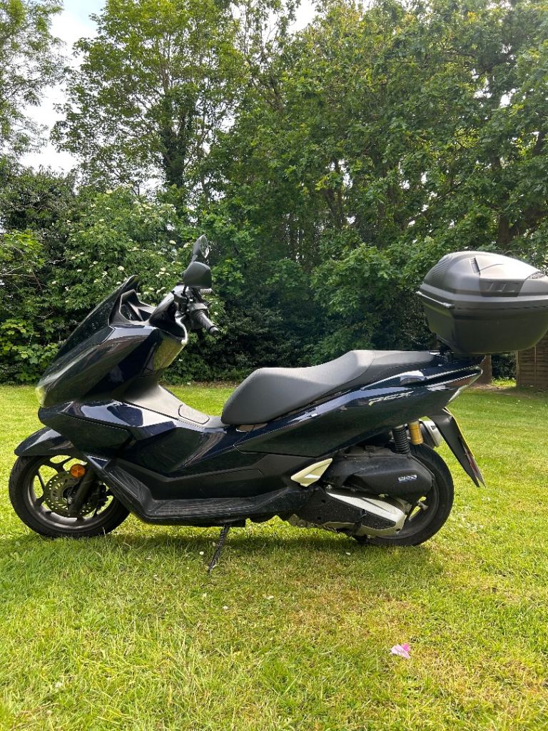 2026 Honda PCX 125 – Blue – Great Condition