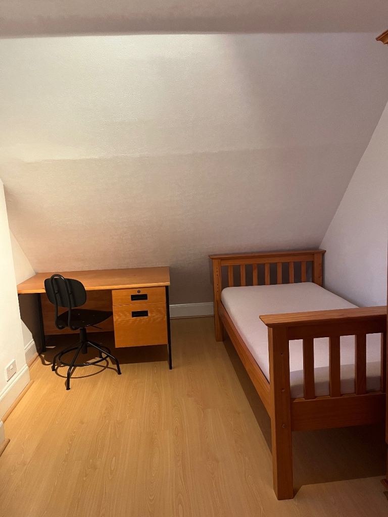 Double room to rent