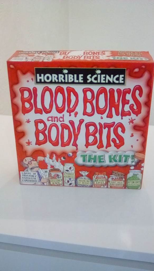 Horrible Science Blood, Bones & Body Bits Kit