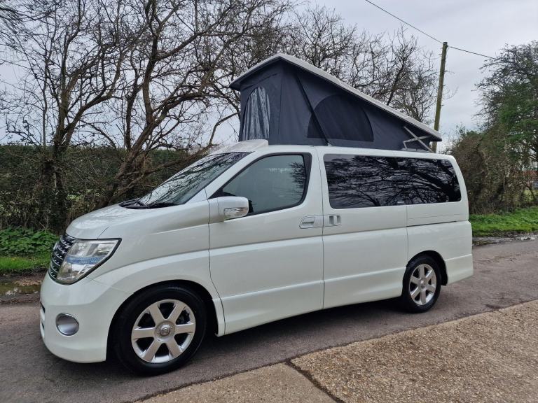 Nissan Elgrand Dayvan/camper Ref D101