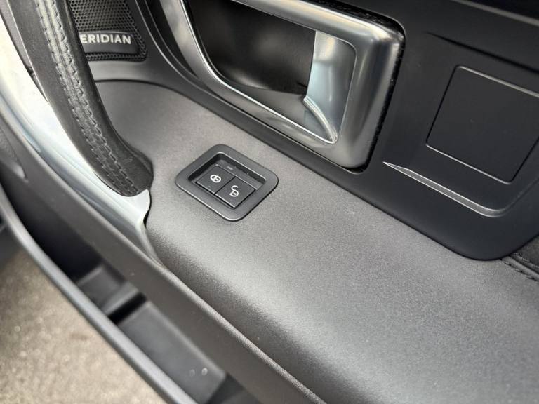 2019 Land Rover Discovery Sport 2.0 TD4 180 Landmark 5dr Auto ESTATE DIESEL Automatic