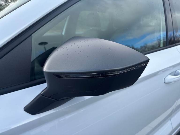 2025 SEAT Ateca 1.5 TSI EVO FR Black Edition 5dr DSG Estate PETROL Automatic