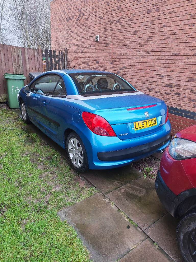 Peugeot, 207, Convertible, 2008, Semi-Auto, 1598 (cc), 2 doors