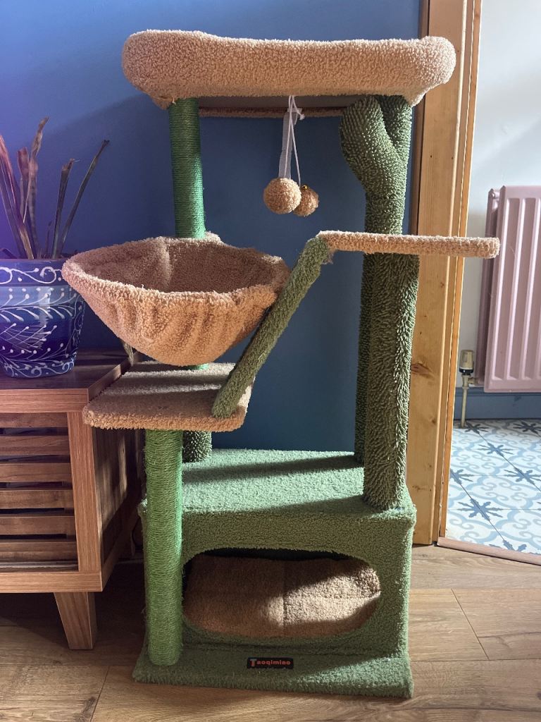 Cat treee