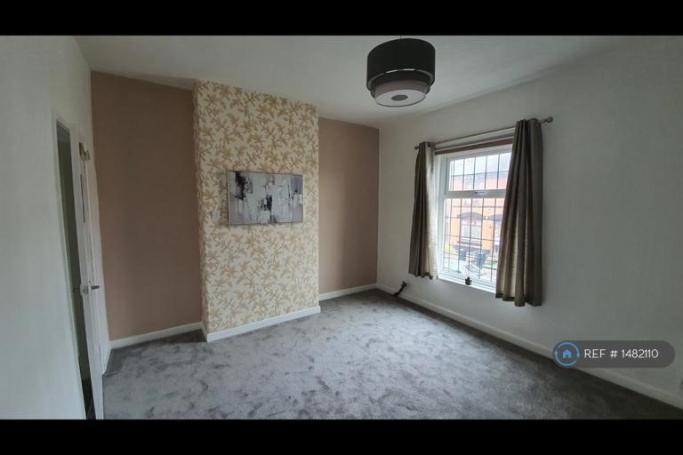 2 bedroom house in Grosvenor Street, Manchester, M26 (2 bed) (#1482110)
