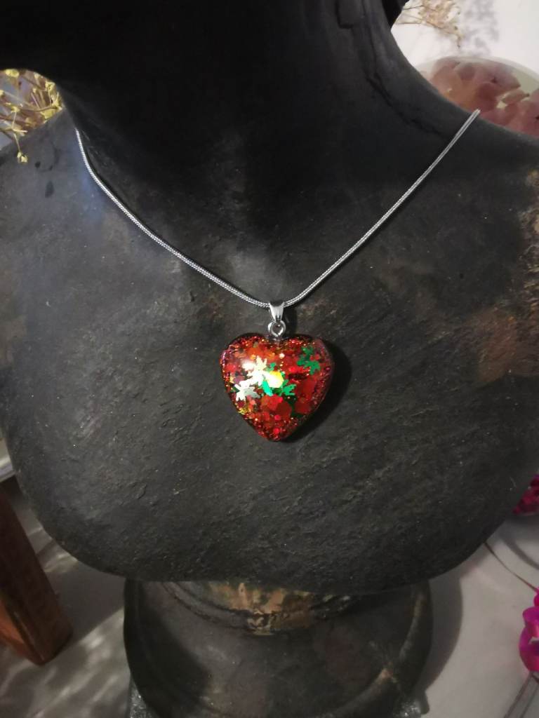 Handmade resin necklace 