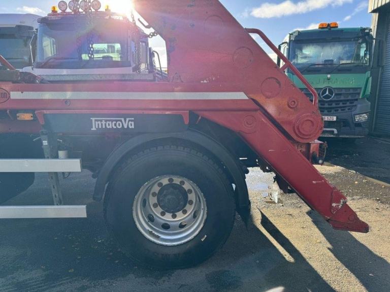 2021 DAF LF-260 SKIP LOADER