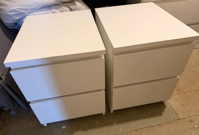 White bedside cabinets