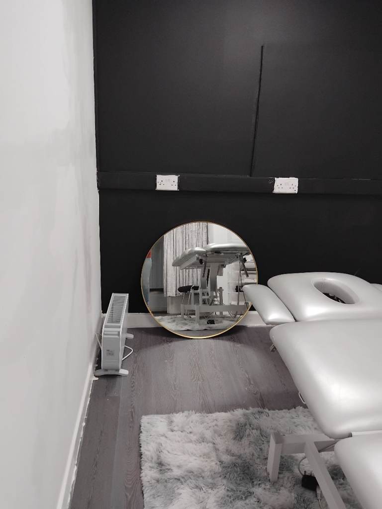 Massage room for rent