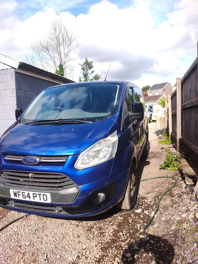 Ford transit custom crew cab 