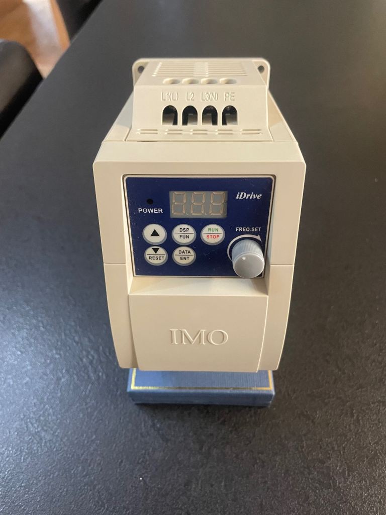 IMO inverter EDX-040-21-E