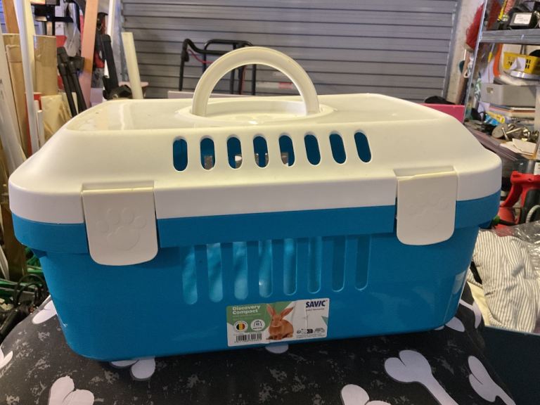 Pet carrier Savic good quality up to 5kg pet puppy kitten rabbit cat bunny small furry etc