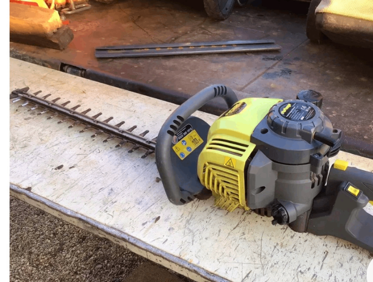 Challenge YT9305-01 Hedge Trimmer