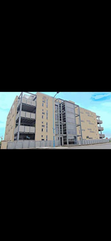 Modern Spacious Double One Bedroom 3rd Floor Apartment with Balcony at City Lofts Roath