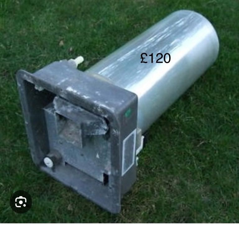 Carver Cascade 2 240v or gas water heater caravan camper conversion motorhome Dayvan