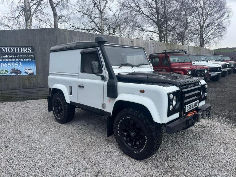 1989 Land Rover Defender 90 2.5 TDi County Station Wagon 3dr Diesel Manual (111 bhp) NA DIESEL Ma...