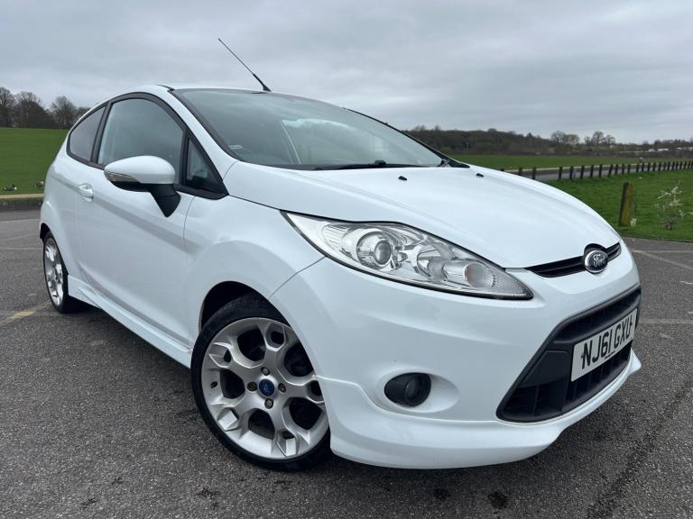 2011 Ford Fiesta 1.6 Zetec S 3dr HATCHBACK Petrol Manual