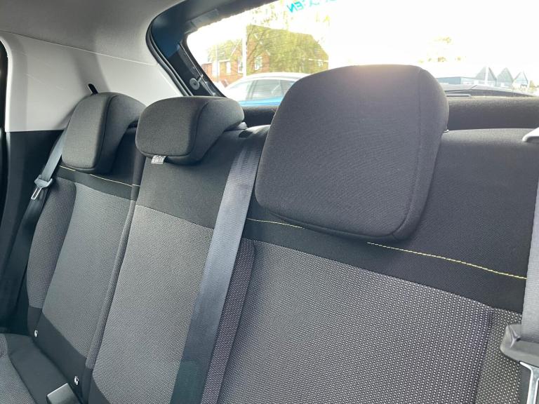 2021 Citroen C3 1.2 PureTech Shine Euro 6 (s/s) 5dr HATCHBACK Petrol Manual