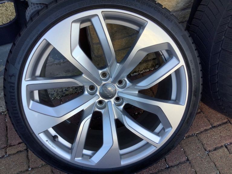 RS4 20” OEM Audi Alloys