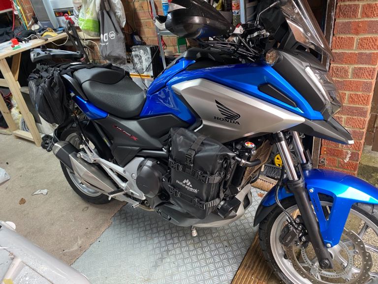 Honda NC750x DCT 2017 Low mileage only 7,200 immaculate condition Blue /Silver 