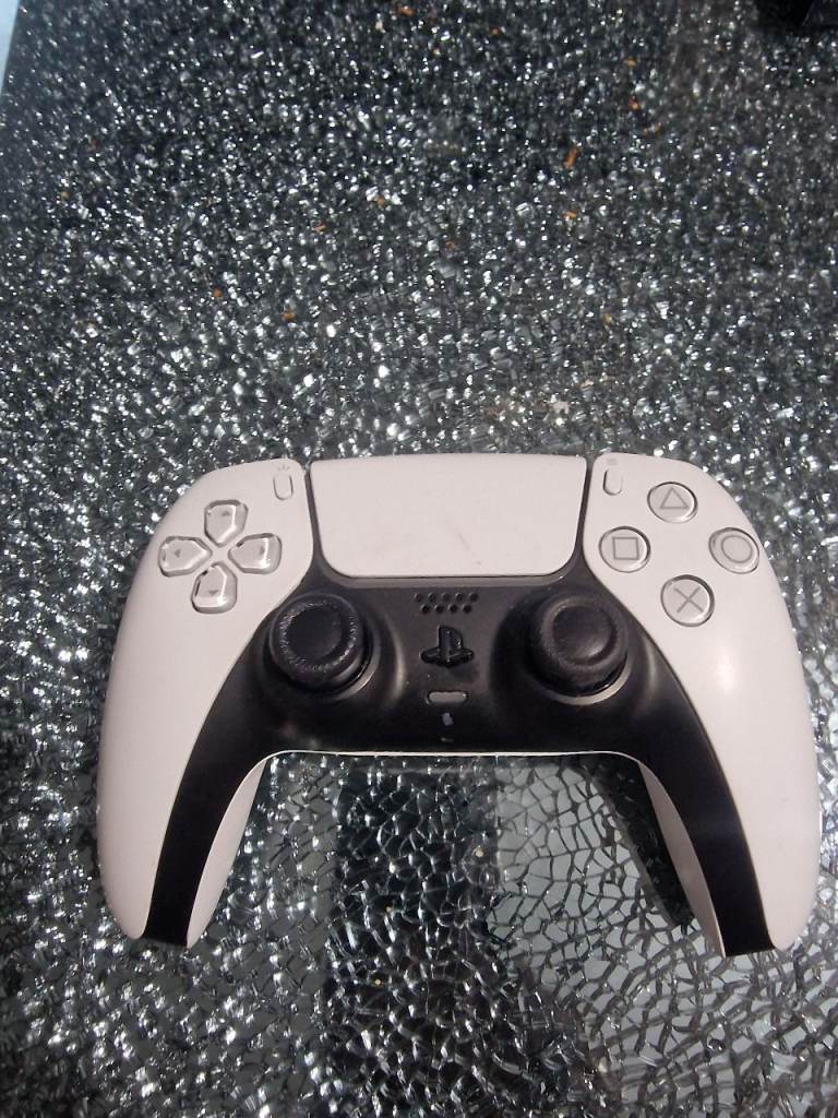 PS5 DualSense Controller - White, Good Condition